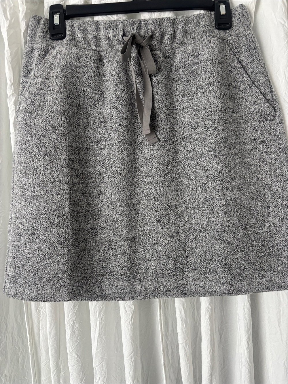 LOFT Gray Marled Knit Drawstring Mini Skirt